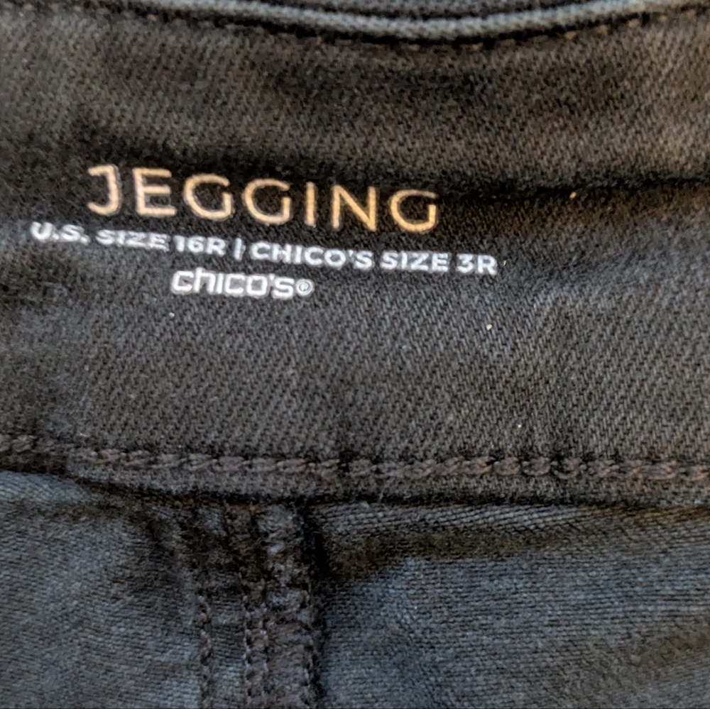 Jeggings Chico's Black Women's Pre Loved Condition - Picture 4 of 7